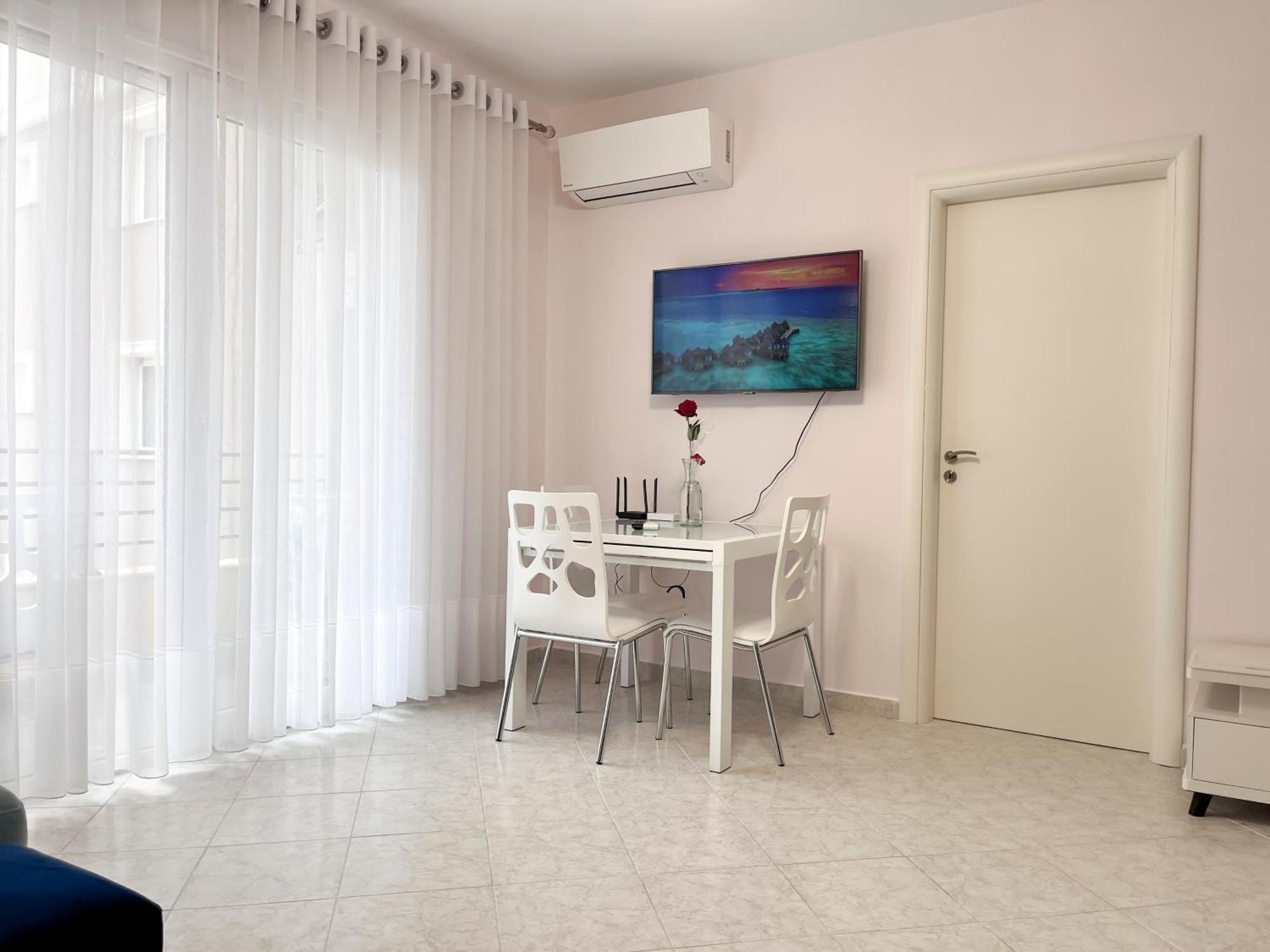 Beachfront With Facilities Apartamento